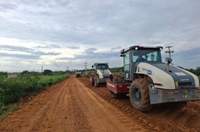 Recuperação da PI-463 entre Pajeú e Canto do Buriti beneficia 4 mil moradores no sul do Piauí