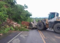 DER envia equipes aos municípios para o monitoramento e reparo de rodovias danificadas pelas fortes chuvas