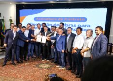 Ministros assinam contrato de R$ 130milhões para construir adutora de Jaicós