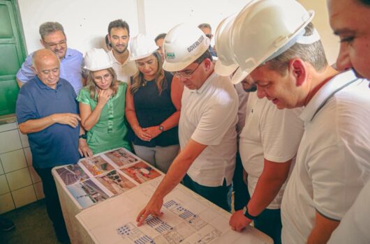 Em São João do Piauí, Rafael vistoria obras de escola e autoriza reforma do hospital regional
