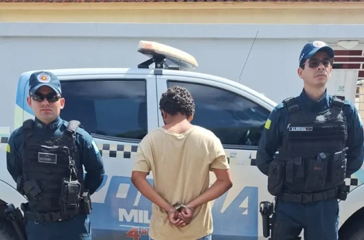 Homem tenta matar o próprio irmão com golpe de machado enquanto ele dormia em Campo Grande do Piauí