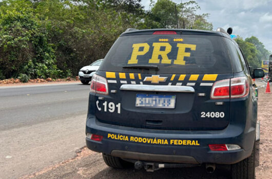 Motorista colide em traseira de motociclista e mata idoso na BR-316 em Teresina