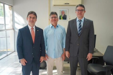 Severo Eulálio busca soluções para mobilidade urbana em Picos durante agenda no DNIT