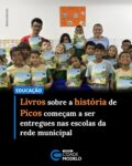 Os livros “Picos: Cidade da Gente”, do professor e historiador Higo Meneses, começaram a ser entregues nas escolas da rede municipal de ensino de Picos e passam a compor a grade curricular dos estudantes dos anos iniciais do Ensino Fundamental.

 A iniciativa representa um importante passo no fortalecimento da educação contextualizada e na valorização da história local, permitindo que as crianças tenham contato com as origens, tradições, patrimônios e personagens que fazem parte da construção histórica e cultural do município.

Produzido com linguagem acessível e abordagem educativa, o material foi pensado especialmente para aproximar os estudantes da realidade picoense, despertando o sentimento de pertencimento e incentivando a preservação da memória cultural da cidade.

Para o autor Higo Meneses, a presença da história regional dentro da sala de aula contribui diretamente para a formação cidadã das novas gerações, fortalecendo a identidade cultural e o reconhecimento da importância do município na vida dos alunos.

A inclusão da obra na rede municipal também reforça o compromisso da Educação de Picos com um ensino mais próximo da vivência dos estudantes, valorizando a cultura local e ampliando o conhecimento sobre a própria cidade desde os primeiros anos escolares.

Com a chegada dos livros às unidades de ensino, milhares de crianças terão a oportunidade de conhecer mais profundamente a história de Picos, criando uma conexão ainda maior com as raízes, tradições e patrimônios que fazem parte da identidade do povo picoense.