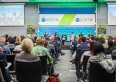 “Um mundo com menos fome e pobreza será mais estável e próspero para todos”, afirma Dias em conferência da OCDE