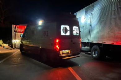 Três pessoas morrem após colisão frontal entre carros na zona rural de São Raimundo Nonato