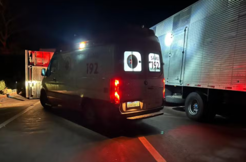 Três pessoas morrem após colisão frontal entre carros na zona rural de São Raimundo Nonato