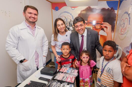 Com mais de 66 mil atendimentos, Carretinha da Saúde aumenta cobertura vacinal infantil e previne de doenças
