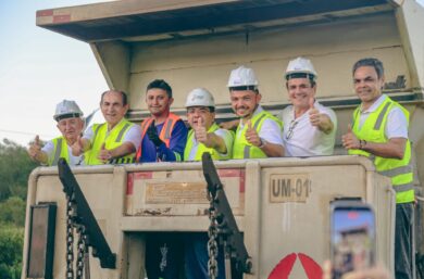 Em Pajeú do Piauí, governador anuncia nova rodovia ligando as regiões de Canto do Buriti e Simplício Mendes