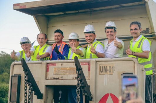 Em Pajeú do Piauí, governador anuncia nova rodovia ligando as regiões de Canto do Buriti e Simplício Mendes