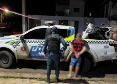 Motociclista é preso após furar barreira policial com droga e alto teor alcoólico em Santana do Piauí