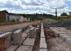 Iniciada obra de calçamento na Comunidade Quilombo no Bairro Morada do Sol