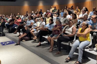 Prefeitura de Picos inicia processo de regularização fundiária em quatro bairros do município