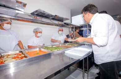 Governo do Piauí inaugura restaurante popular na zona sul com almoço a R$ 1; Rafael Fonteles destaca segurança alimentar