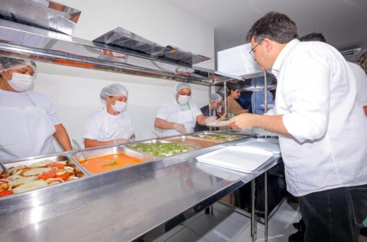 Governo do Piauí inaugura restaurante popular na zona sul com almoço a R$ 1; Rafael Fonteles destaca segurança alimentar