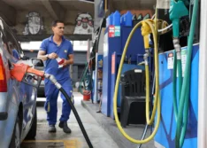 Subsídio de R$ 0,44 por litro da gasolina é prorrogado por 30 dias