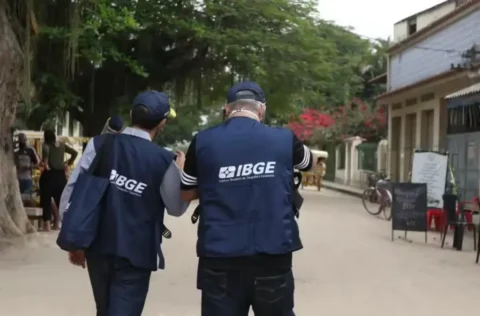 Concurso do IBGE: inscrições para mais de 8 mil vagas terminam nesta quarta (01)