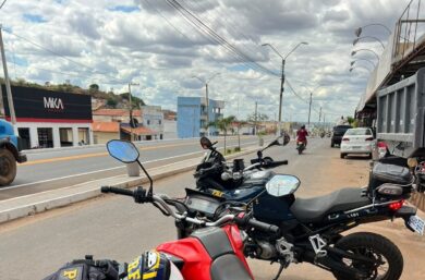 PRF apreende motocicleta roubada e clonada na BR-316 em Picos