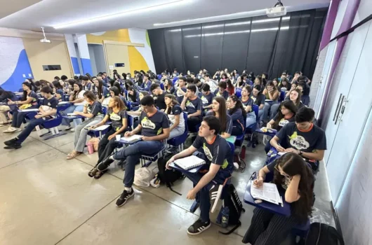 Colégio Machado de Assis encerra curso de férias com foco na preparação para o ENEM e vestibulares