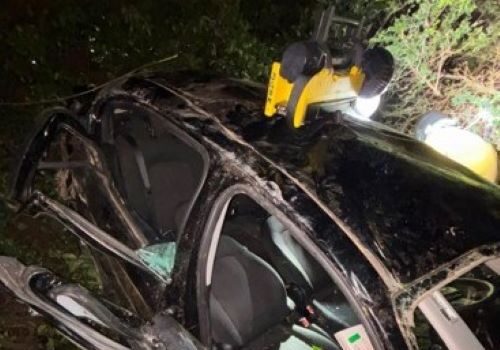 Mulher desaparece após capotamento na PI-116 em Parnaíba; um homem morreu