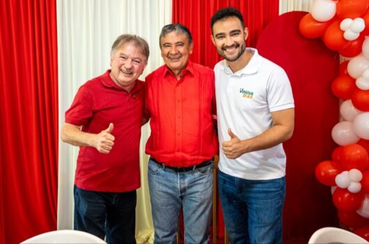Dobradinha de Vinícius Dias e Merlong Solano ganha força em José de Freitas com apoio do prefeito Pedro Gomes e senador Wellington Dias