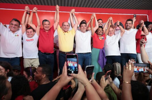 Convenção homologa candidatura de Rafael Fonteles à reeleição