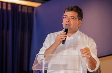 Rafael cumpre agenda em municípios da região de Picos
