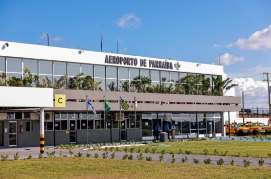 Azul inicia venda de passagens de voos saindo de BH e Teresina para Parnaíba