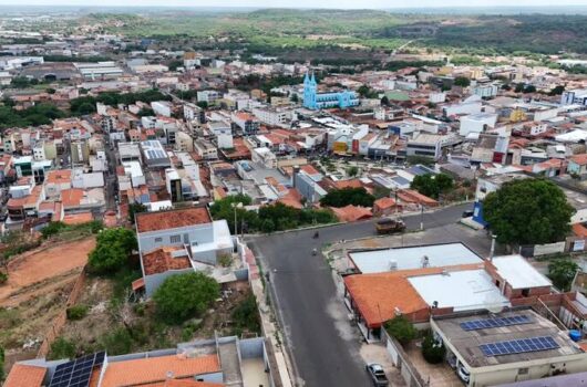 Prefeitura de Picos iniciará mapeamento aéreo da zona urbana para projeto de georreferenciamento
