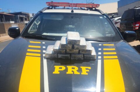 PRF apreende mais de 10 kg de pasta base de cocaína em Picos