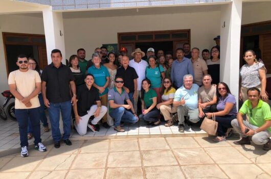 Prefeitura de Picos reúne representantes dos municípios do Vale do Guaribas em mobilização sobre o Garantia-Safra