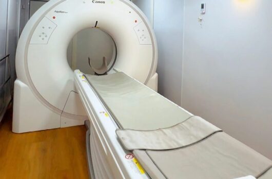 Carreta realiza tomografias e ultrassonografias em Picos