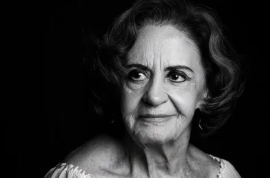 Laura Cardoso, pioneira da teledramaturgia brasileira, morre aos 98 anos