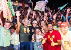 Multidão acompanha carreata e encontro do Time do Povo em Itaueiras