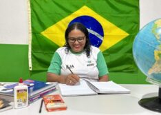 Ensaio da EJA da Escola Nossa Senhora dos Remédios resgata sonhos e celebra novos começos