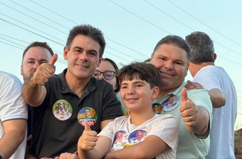 Severo Eulálio participa de carreata e ato político em São José do Piauí