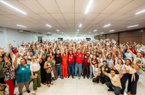 Vinícius reúne mais de 1.200 lideranças e concentra agenda em Teresina na reta final