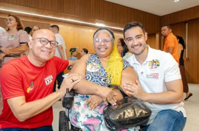 Vinícius Dias reúne Vozes da Inclusão e assume compromissos com pessoas com deficiência no Piauí