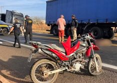 Motociclista de 32 anos morre após colisão com carro na BR-316 em Picos