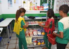 Feira de Educação Financeira promove aprendizado prático e protagonismo dos alunos em escola de Torrões