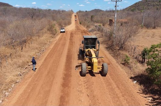 Governo do Estado investe R$ 15,3 milhões na restauração da PI-236 entre Oeiras e Santa Cruz do Piauí