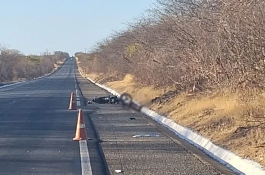 Homem de Itainópolis morre em acidente de moto na BR-407, entre Patos e Jacobina do Piauí