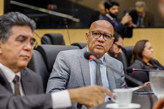 Alepi promulga lei que assegura direito de receber faturas com código de barras impresso